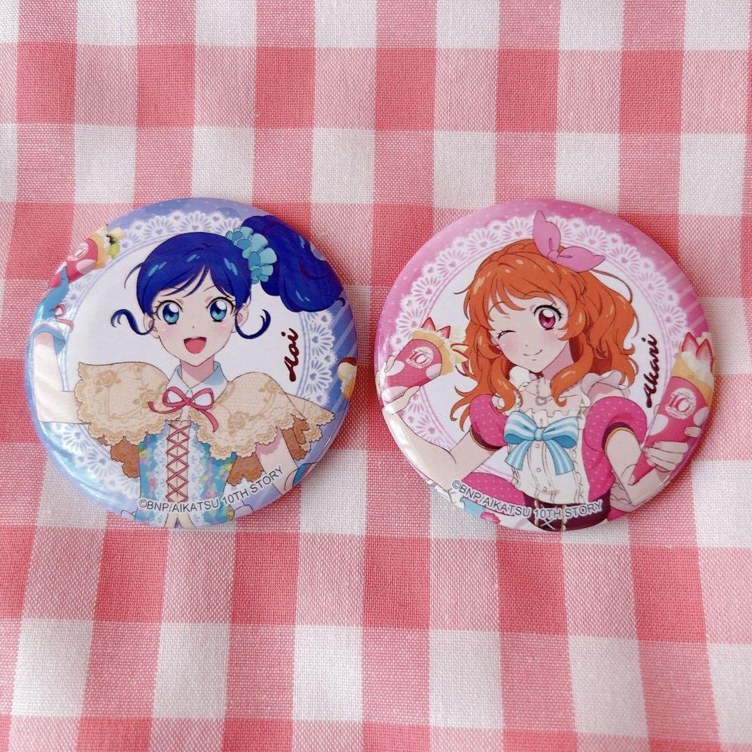 Amazon.co.jp: アイカツ マリオンクレープ コラボ 缶バッジ あおい